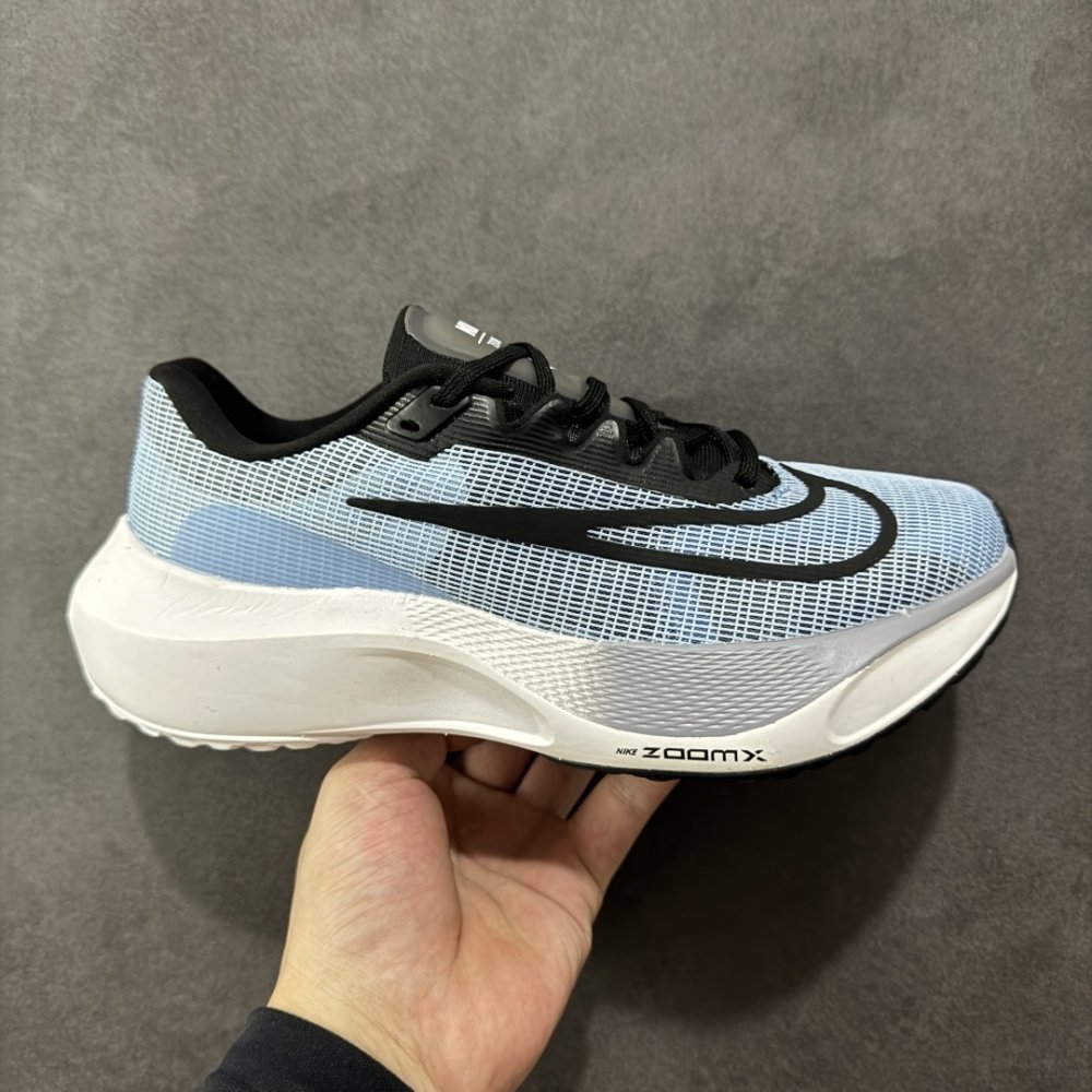 Кроссовки Zoom Fly 5