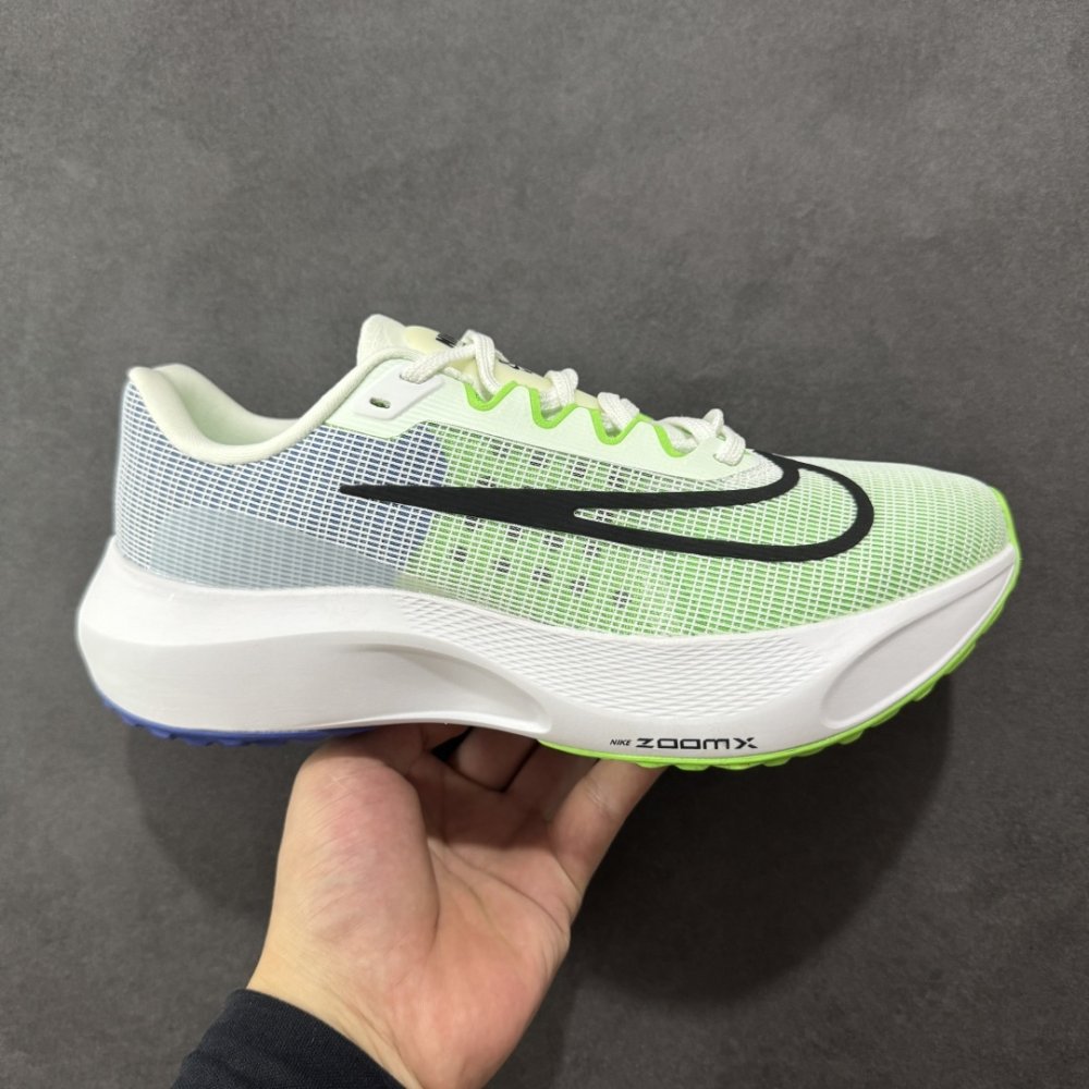 Sneakers Zoom Fly 5