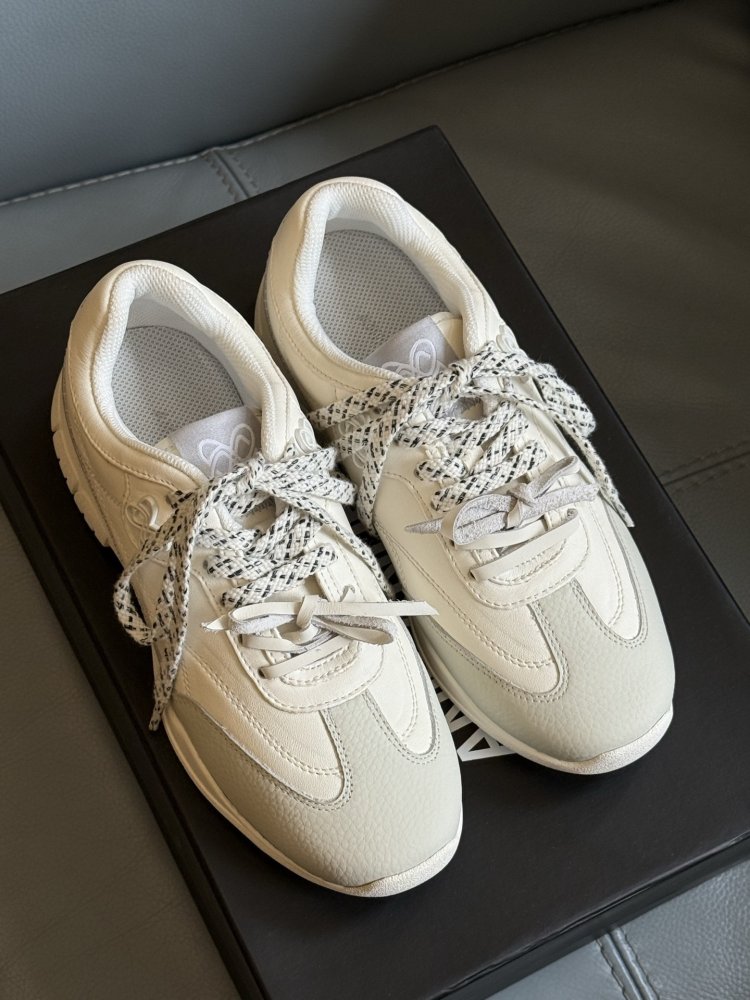 Кроссовки фото 2