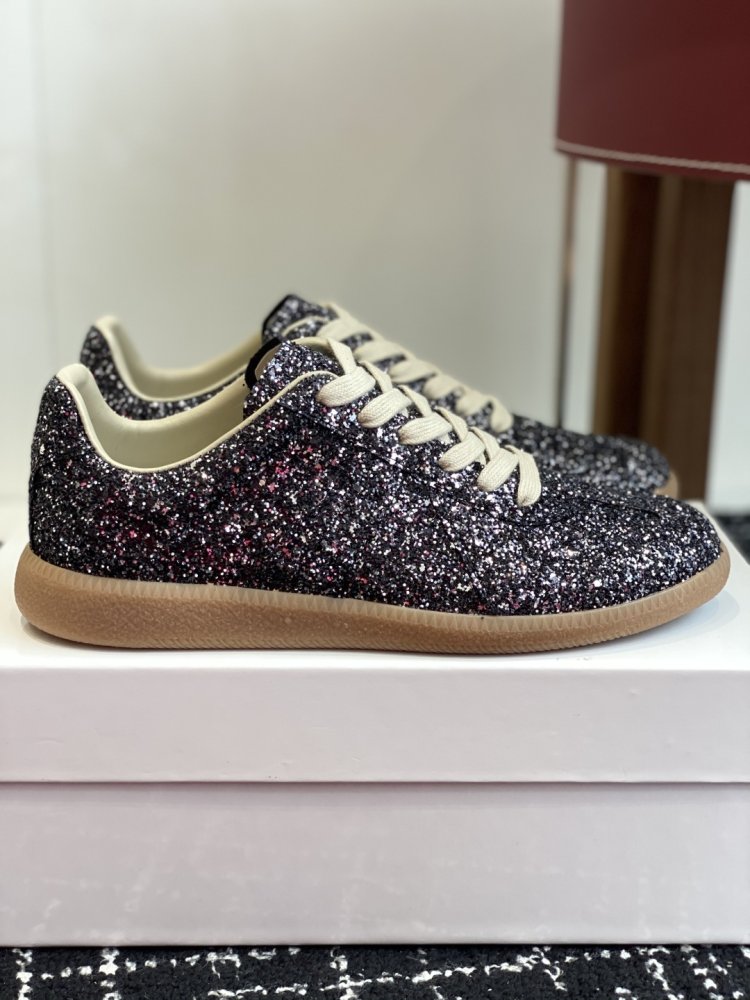 Кроссовки фото 2