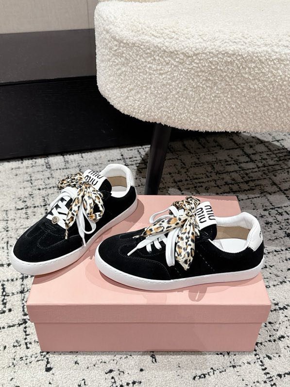 Кроссовки фото 2