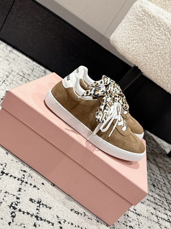 Кроссовки фото 2