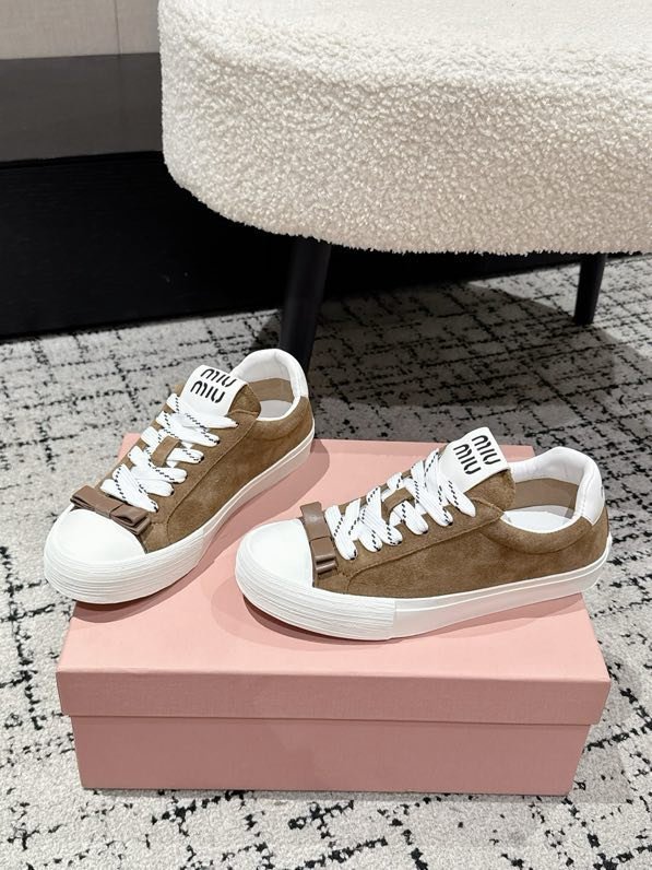 Кроссовки фото 2