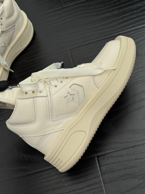 Кроссовки фото 2