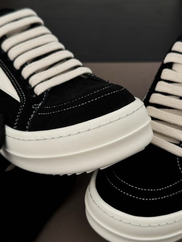 Кросівки фото 2