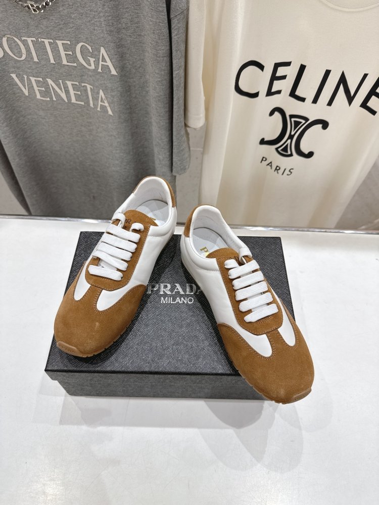 Кроссовки фото 2