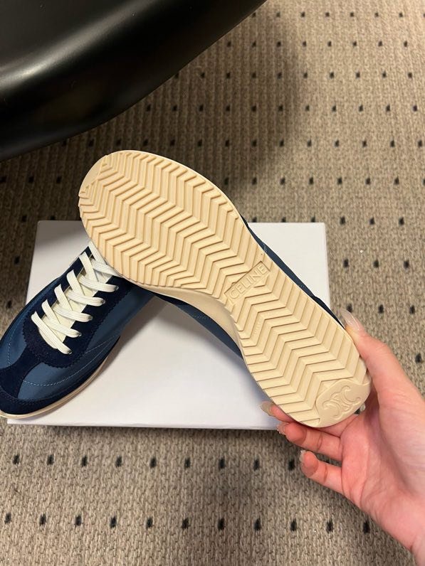 Кроссовки фото 2