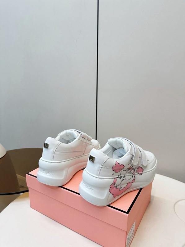 Кроссовки фото 2