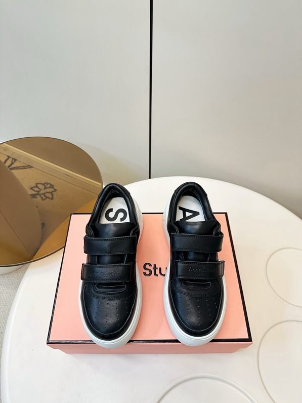 Кроссовки фото 2