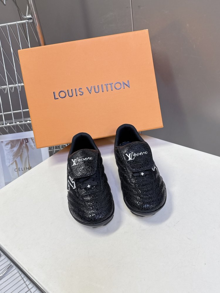 Кроссовки фото 2