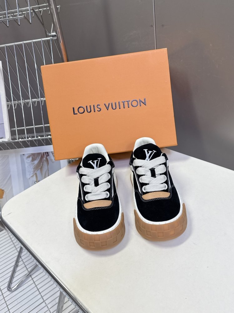 Кроссовки фото 2