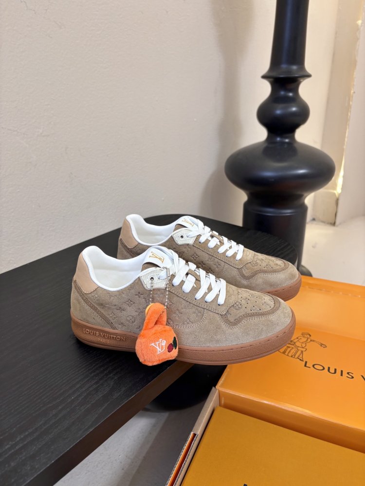 Кроссовки фото 2