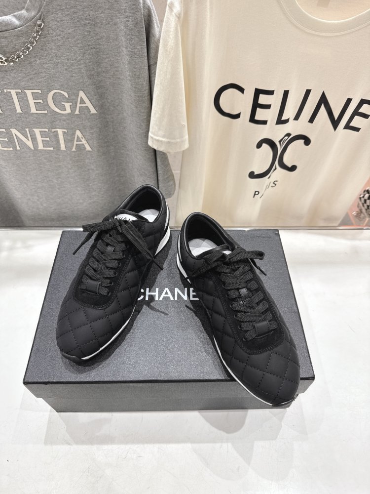 Кроссовки фото 2