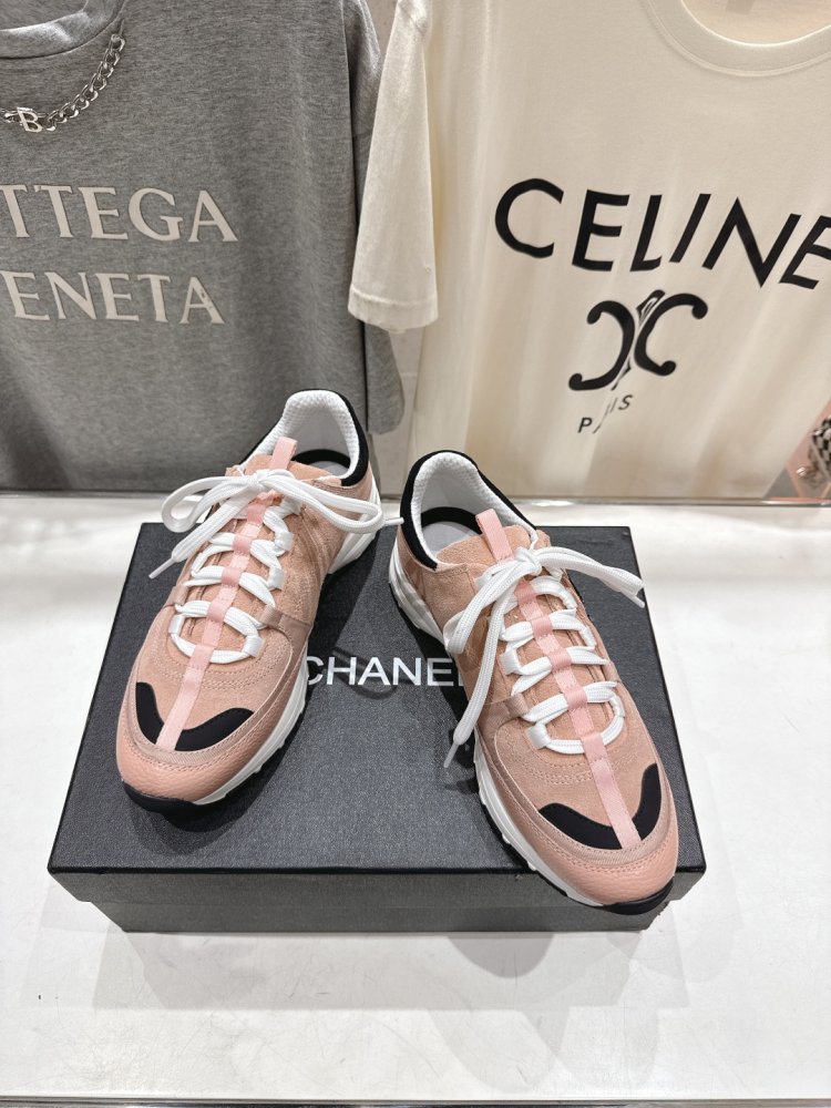 Кроссовки фото 2