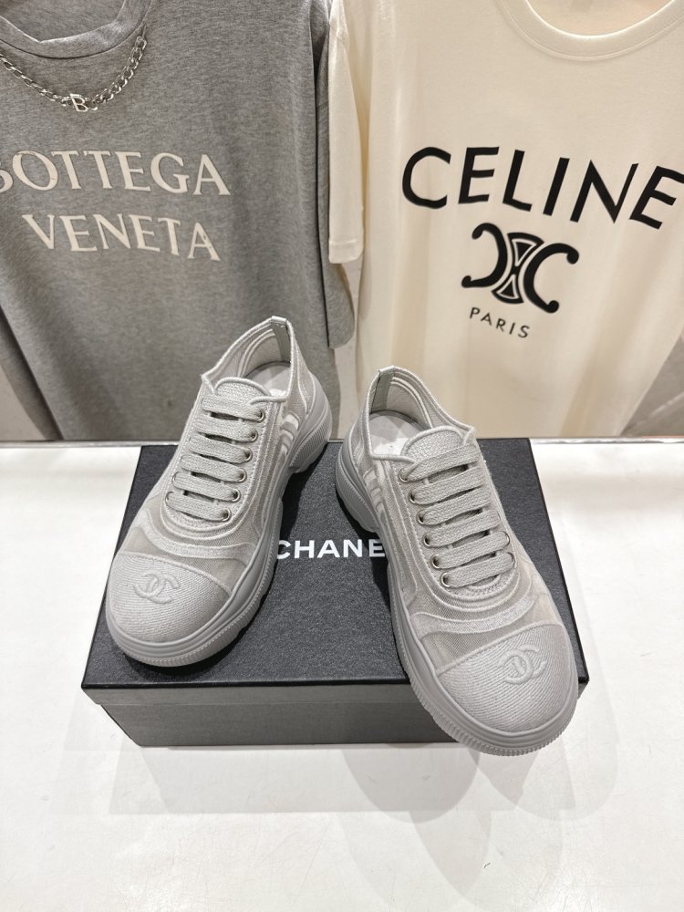 Кроссовки фото 2