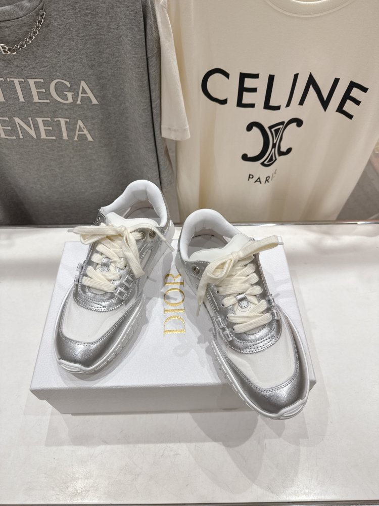 Кроссовки фото 2