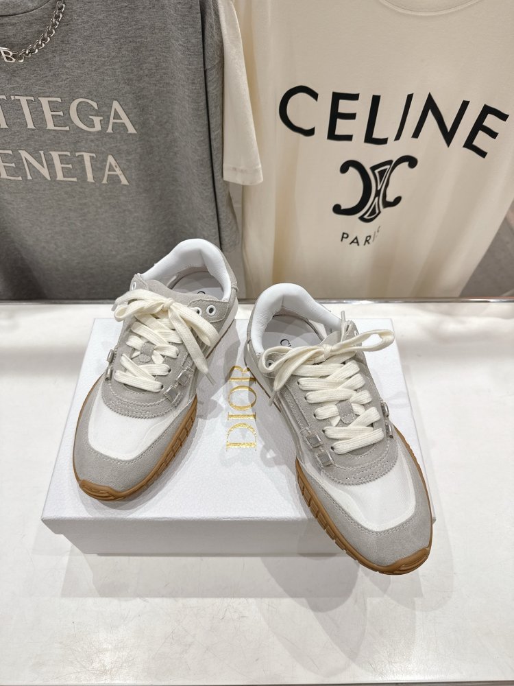 Кроссовки фото 2