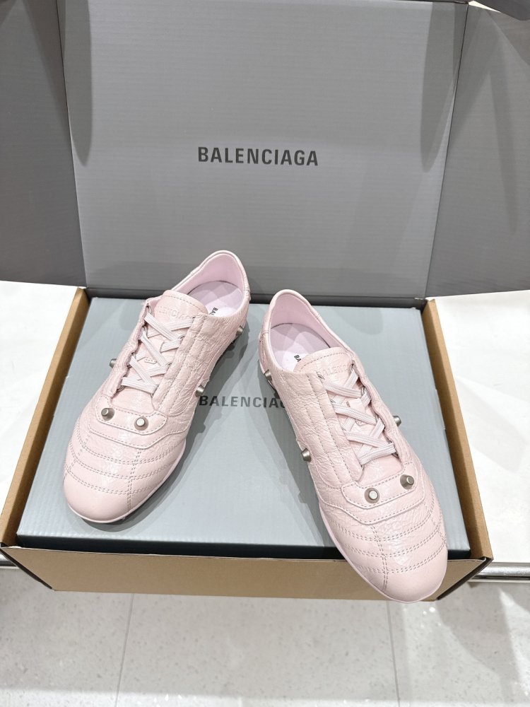 Кроссовки фото 2