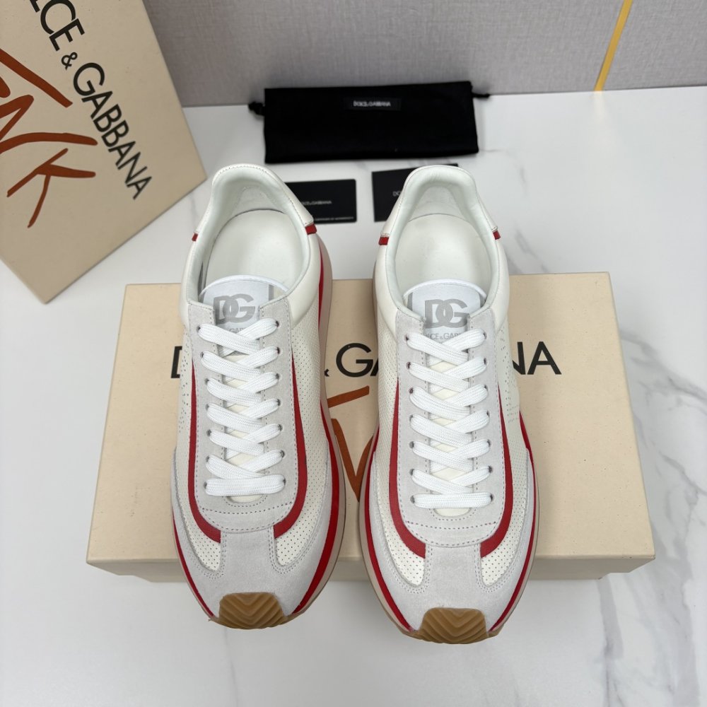 Кросівки фото 2