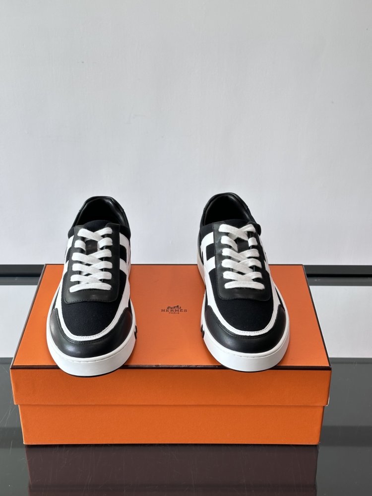 Кросівки фото 2