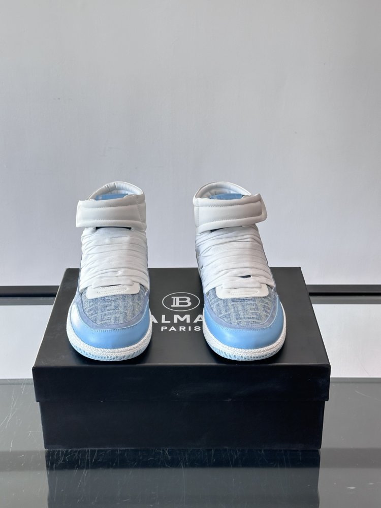 Кросівки фото 2