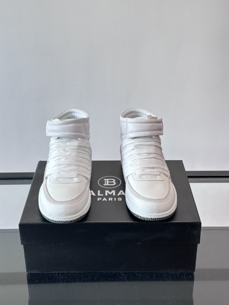 Кросівки фото 2