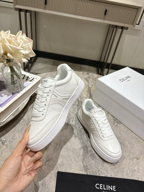 Кросівки фото 3