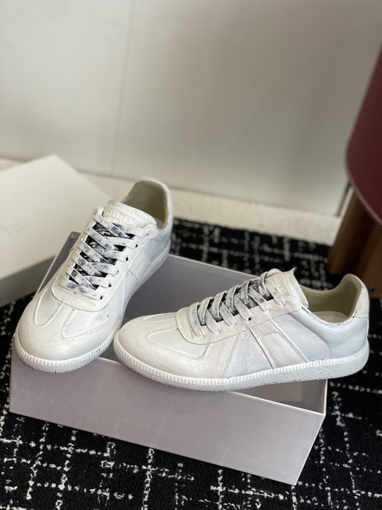 Кроссовки фото 3