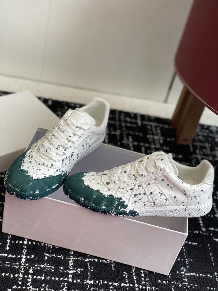 Кроссовки фото 3