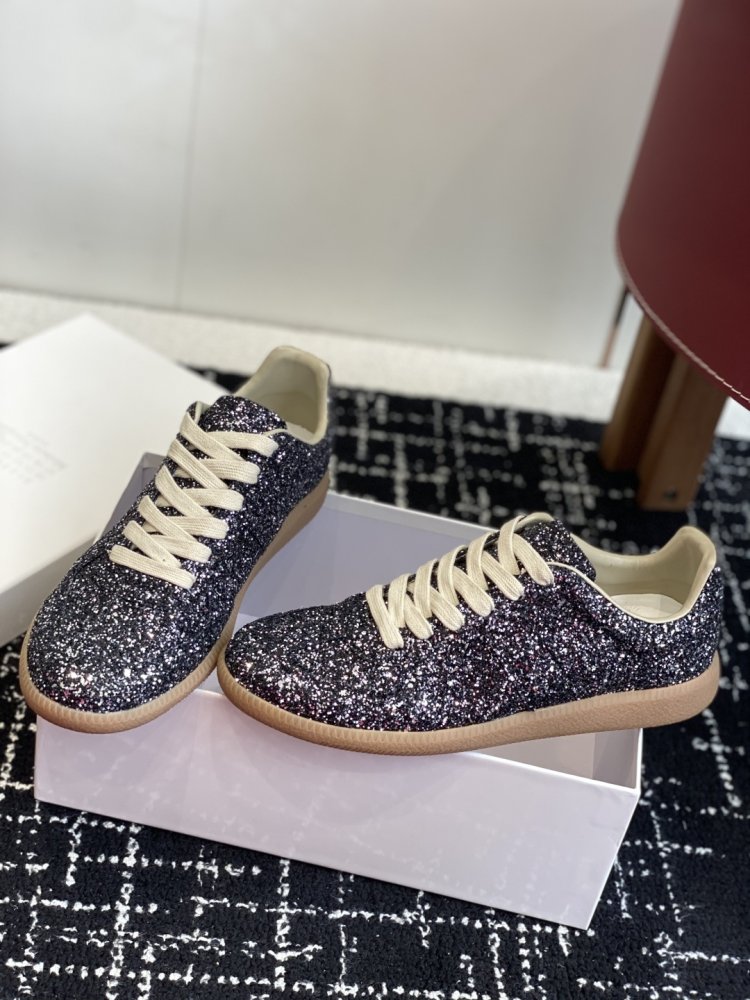 Кроссовки фото 3