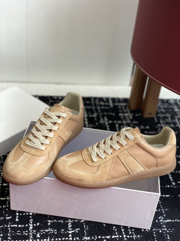 Кроссовки фото 3