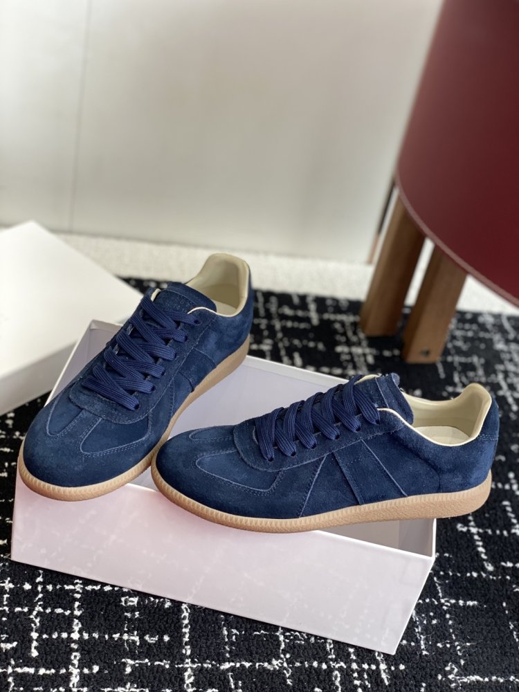 Кроссовки фото 3