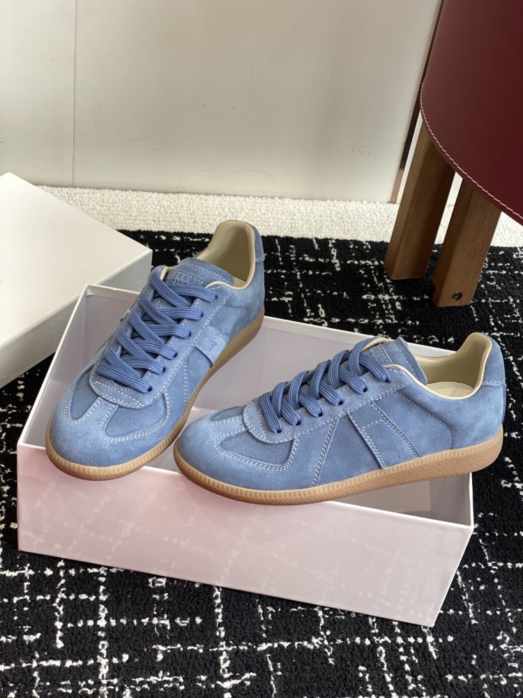 Кросівки фото 3