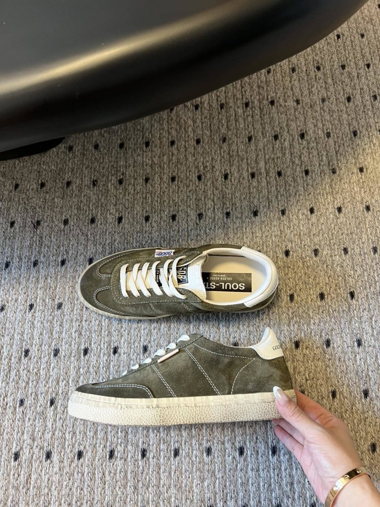 Кроссовки фото 3