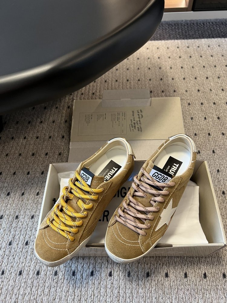 Кроссовки фото 3