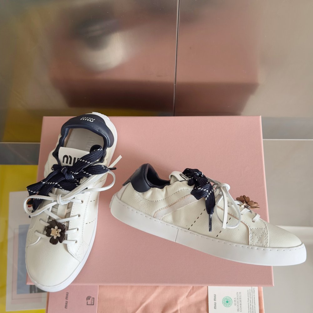 Кроссовки фото 3