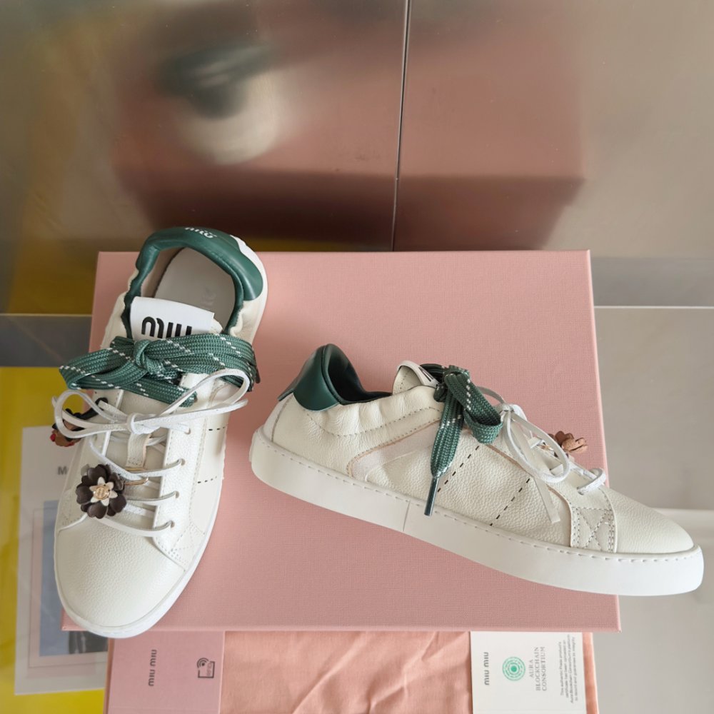 Кроссовки фото 3