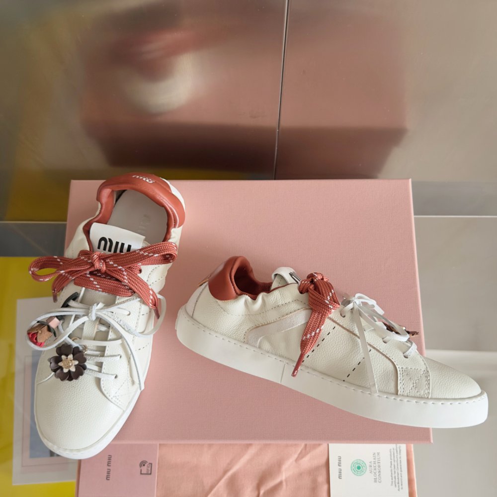 Кроссовки фото 3