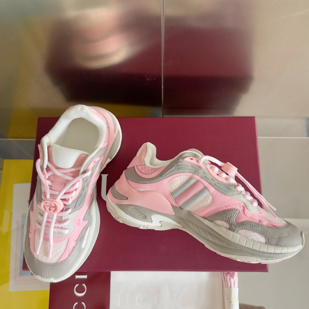 Кроссовки фото 3