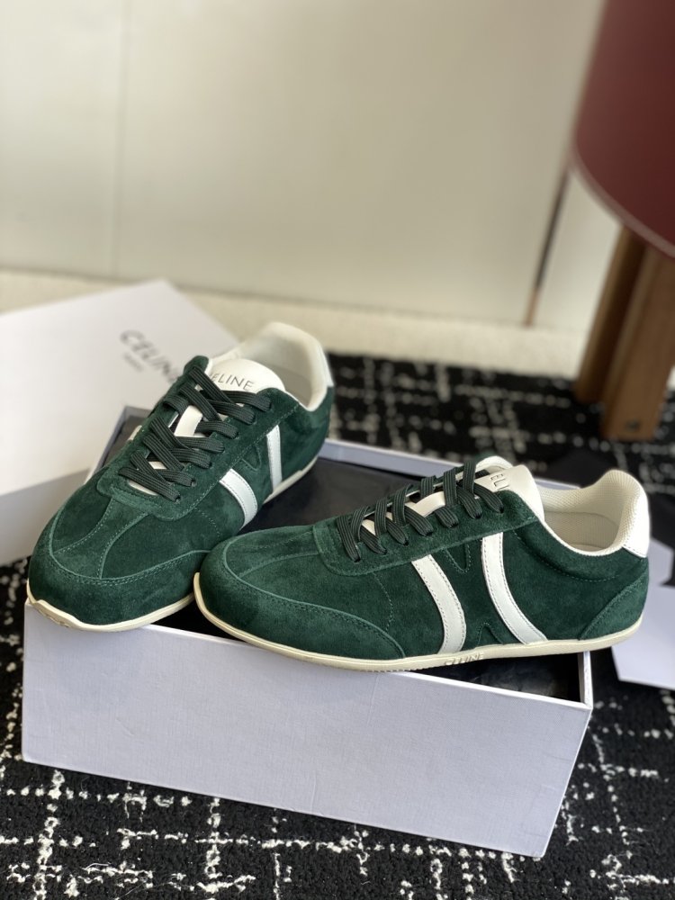 Кроссовки фото 3