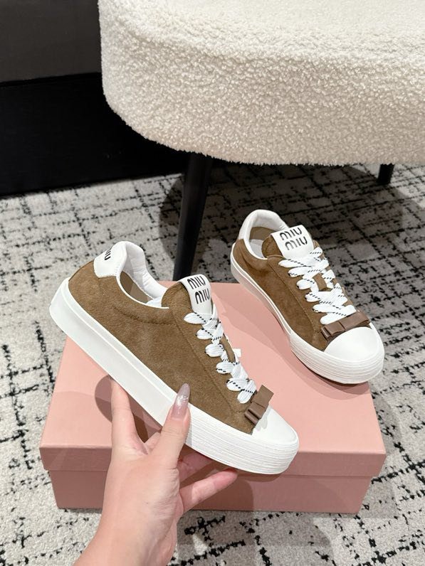 Кроссовки фото 3