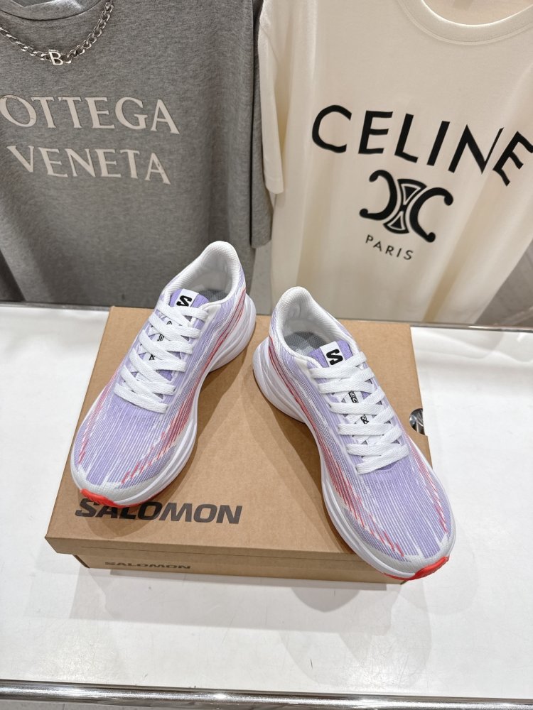 Кросівки фото 3