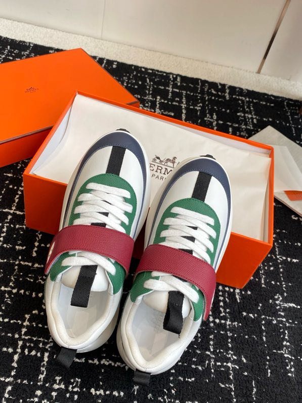 Кросівки фото 3