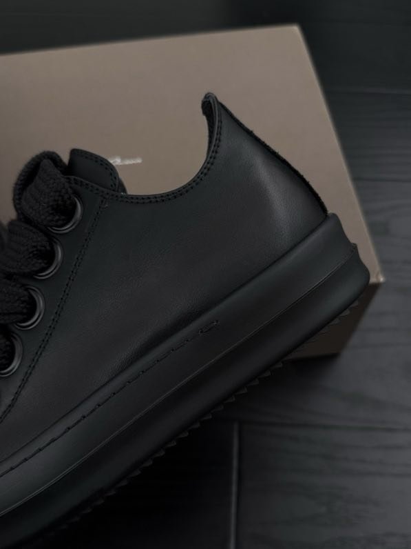 Кроссовки фото 3