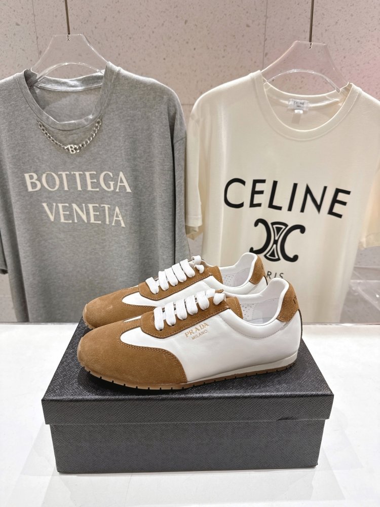 Кроссовки фото 3