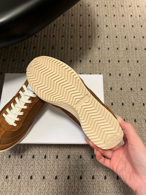 Кроссовки фото 3