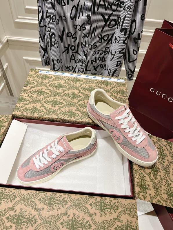 Кроссовки фото 3