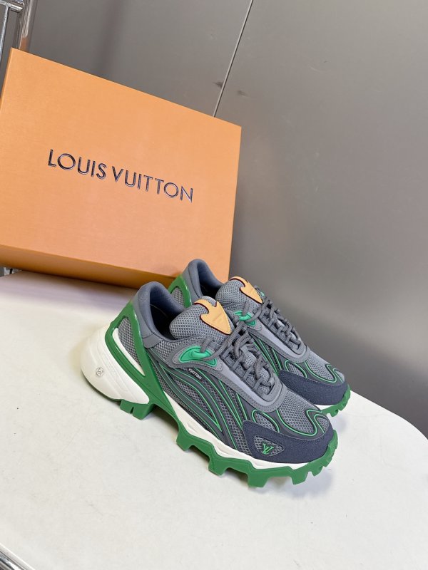 Кроссовки фото 3