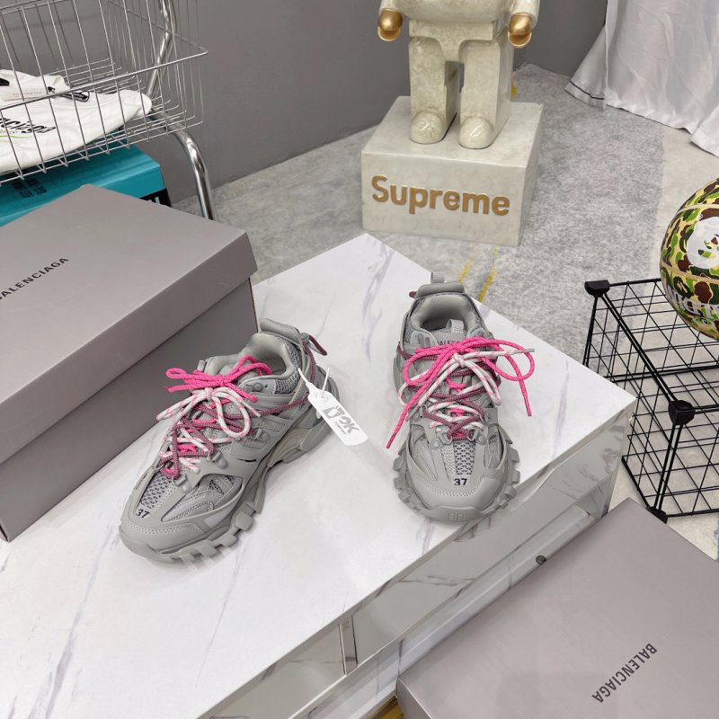 Кроссовки фото 3