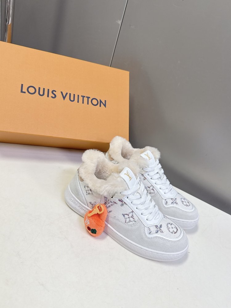 Кроссовки фото 3